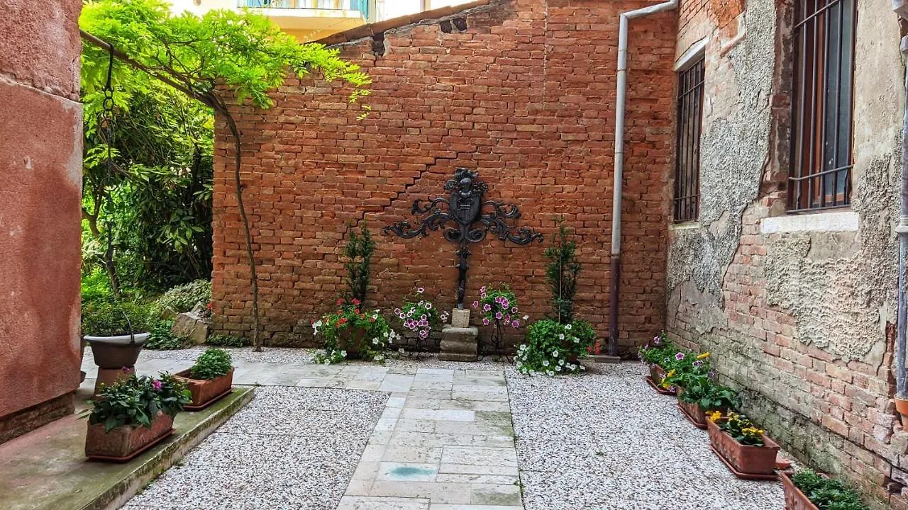 Tiepolo 3 Apartment Venice